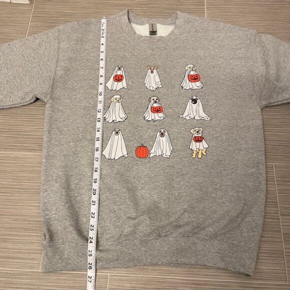 Halloween Graphic Crewneck Sweatshirt Ghost Dogs Print Size Medium - Picture 9 of 9